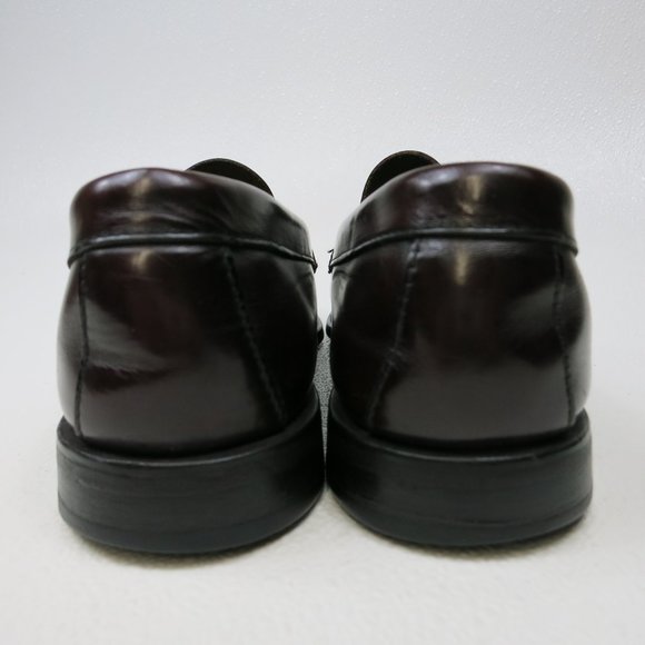 G. H. Bass Strap Leather Penny Loafers Footwear Men\'s Shoes 12 C